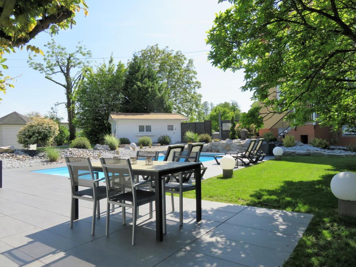Les Rives Des Habsbourg Ensisheim Exterior foto